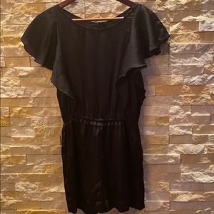 H&M black romper with ruffles sleeves